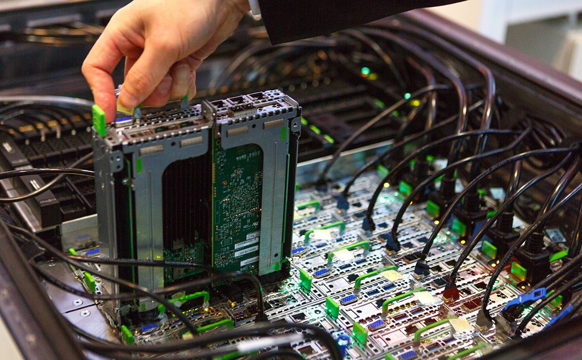 Data Center Cooling 7100 Electronic Fluoride Liquid for Server Motherboard